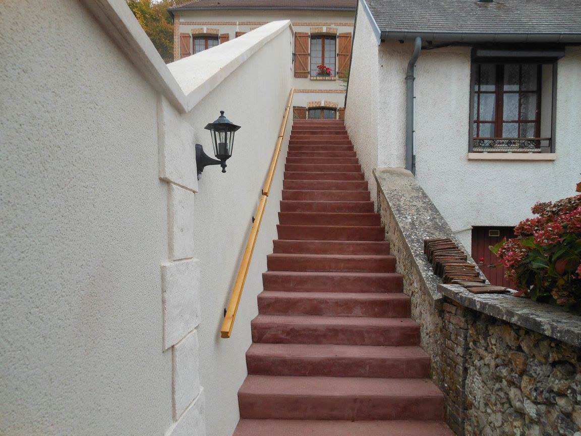 mur d'escalier apres ravalement de facade